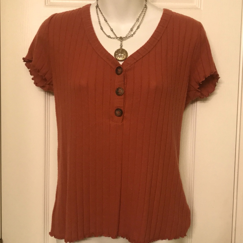 Coral hendley button ribbed polyester blend T-shirt